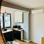 Апартаменти Elegant In Ivory - Ac & Smart Tv *