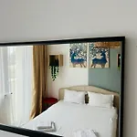 Elegant In Ivory - Ac & Smart Tv 公寓