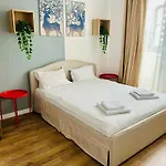 Elegant In Ivory - Ac & Smart Tv *