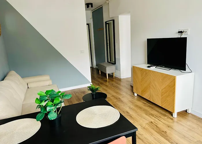 Elegant In Ivory - Ac & Smart Tv Apartment Bukarest