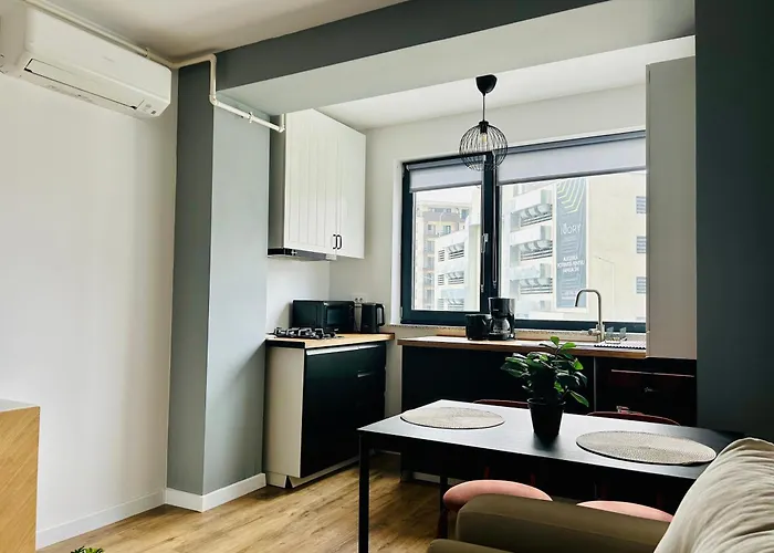 Apartment Elegant In Ivory - Ac & Smart Tv Bucharest