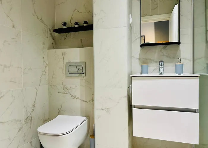 Elegant In Ivory - Ac & Smart Tv Apartamento Bucarest