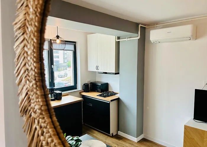 Elegant In Ivory - Ac & Smart Tv Apartment Bucharest