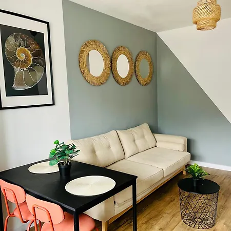 Elegant In Ivory Apartment