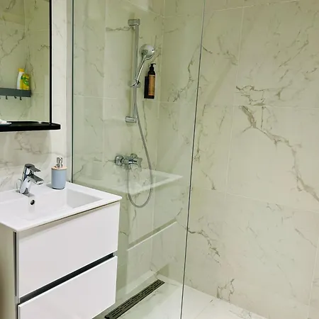 Apartmán Elegant In Ivory - Ac & Smart Tv Bukurešť