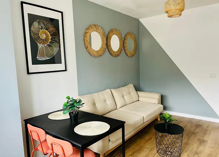 Elegant In Ivory Apartamento